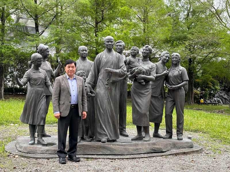 Hualien Tzu Chi Hospital Special Lecture