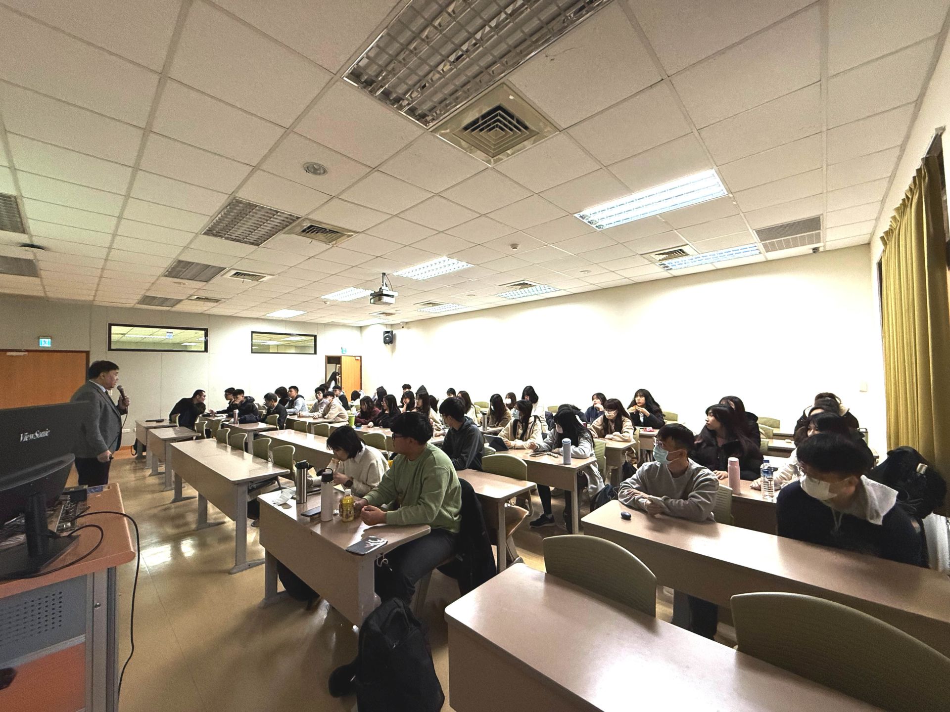 Speech at Chung Shan Medical University to present G&E's innovative drug development