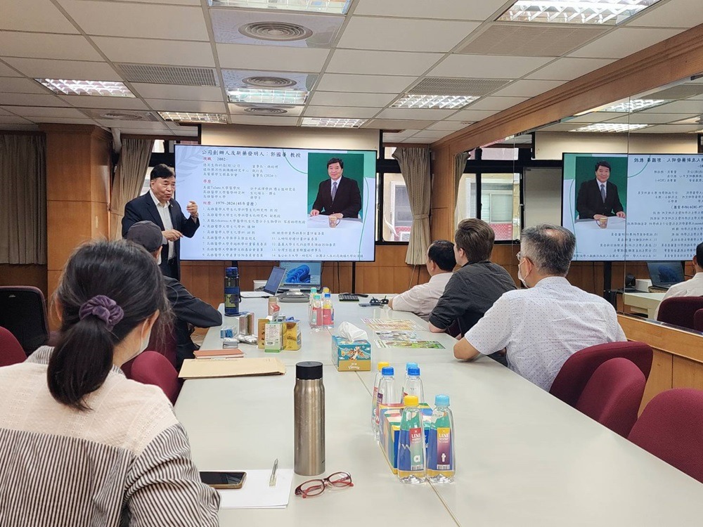 Lecture and Collaboration Photo 1